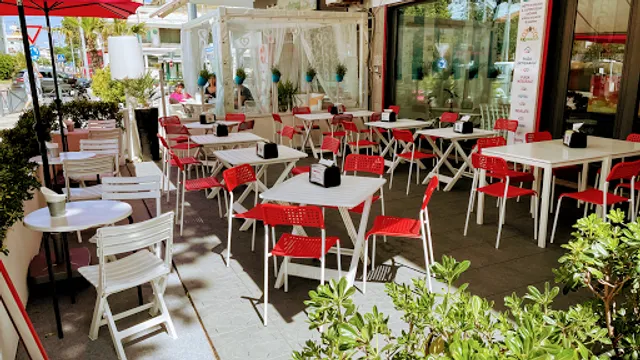 Piadina dell' Alba Pizzeria Hamburgeria Paninoteca