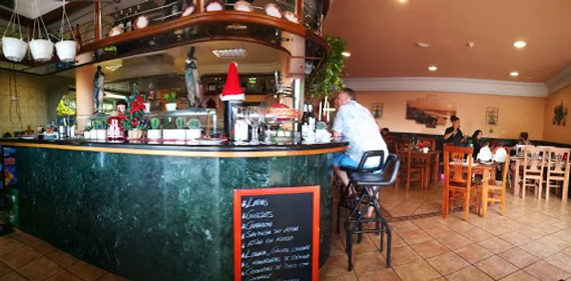 RESTAURANTE LA MARESIA DE CALETILLAS