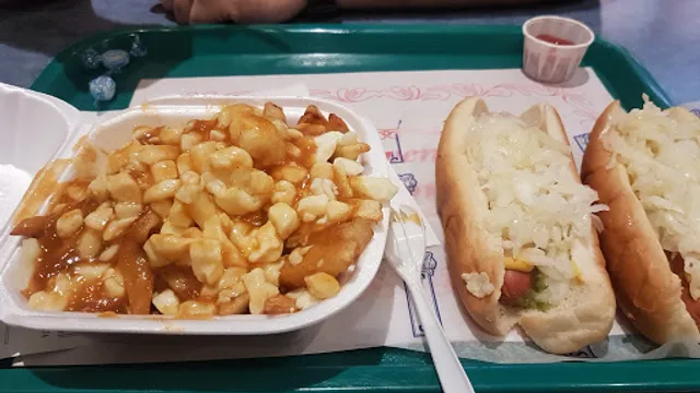 Restaurant La Belle Province