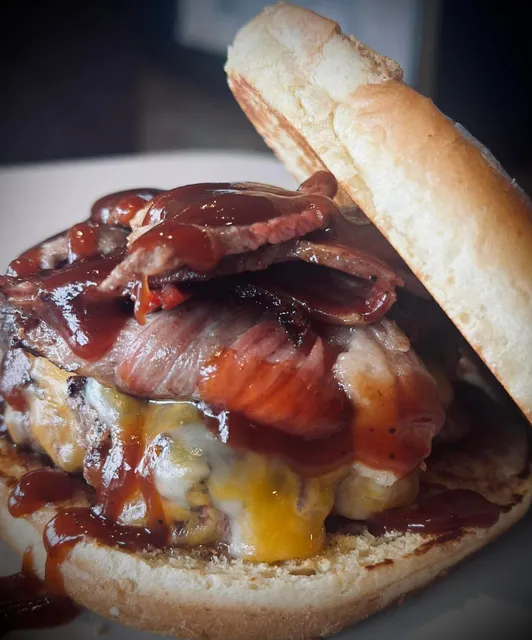 Austin's Filling Station