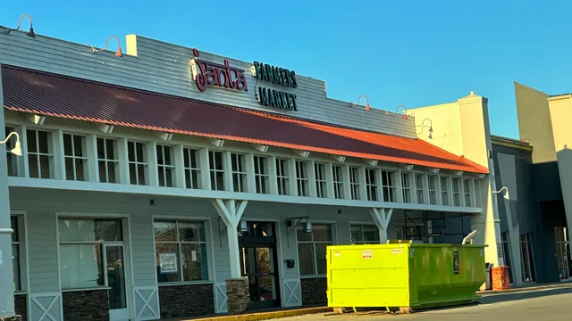 Walker Springs Plaza