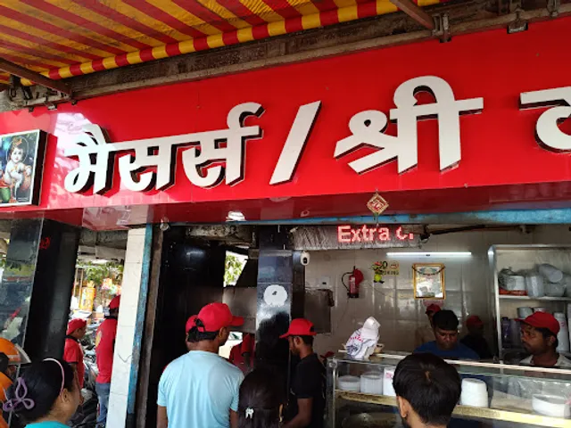 Gopal Ji Chole Bhature