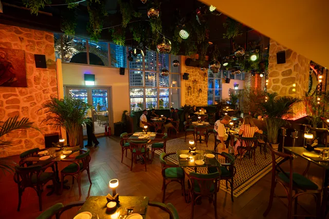 The Groove House by Hitchki – Speakeasy | Music & Mixology | Bollywood Lounge & Bar