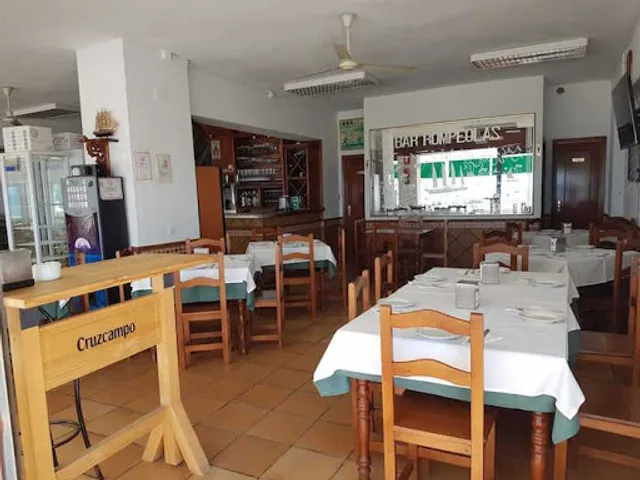 Restaurante Rompeolas
