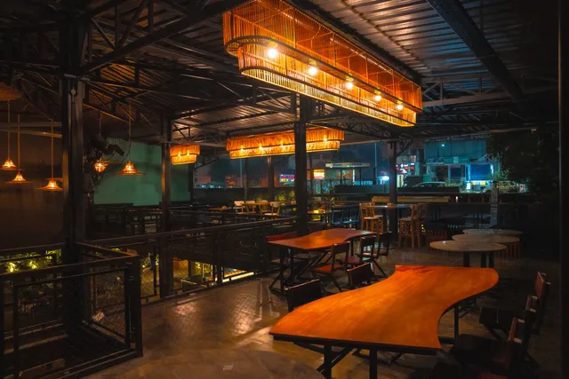 Torye - Drink Dine & Dance