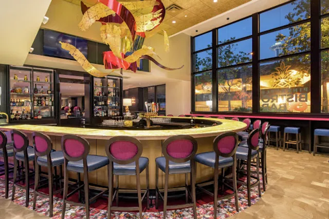 Pineapple Bistro & Bar