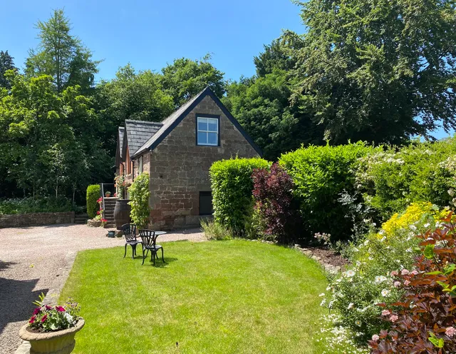 Granton Coach House an Airbnb cottage for 2 adults near Symonds Yat, Ross on Wye and Monmouth