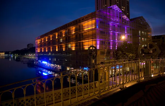 Holiday Inn Express Paris - Canal de la Villette by IHG