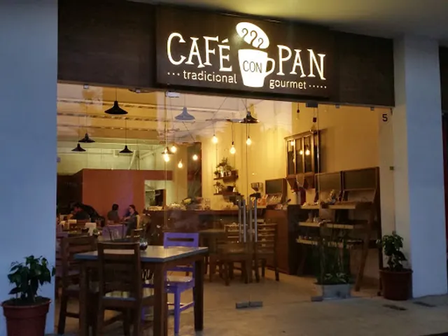Café con Pan