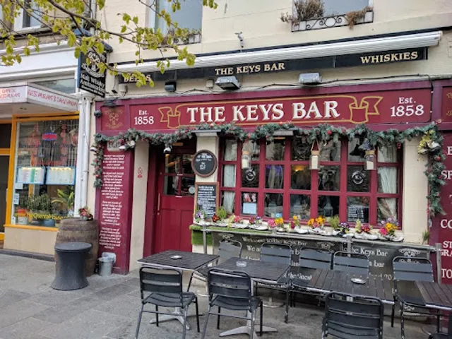 The Keys Bar