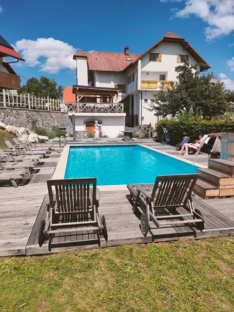 Guest House Krnc Domacija