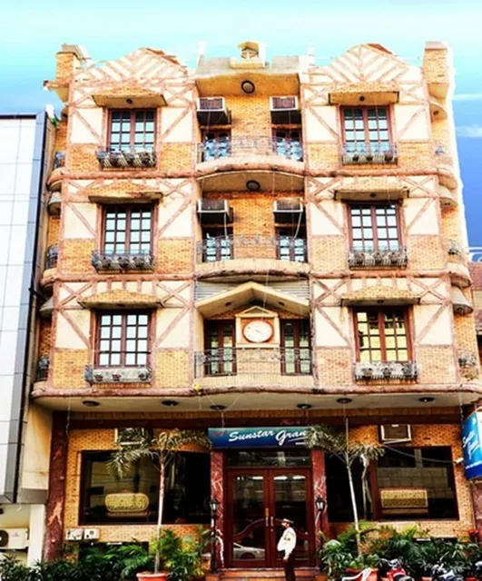 Hotel Sunstar Grand