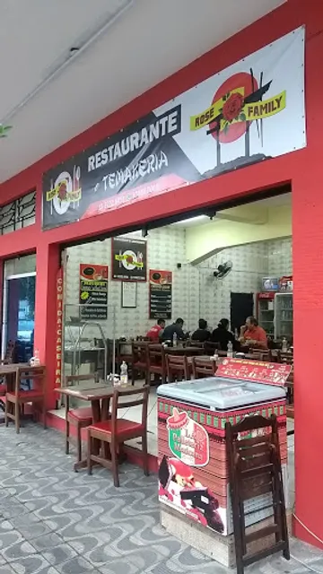 Restaurante Rose Family