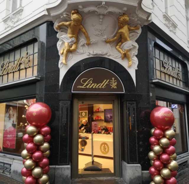 Lindt Store