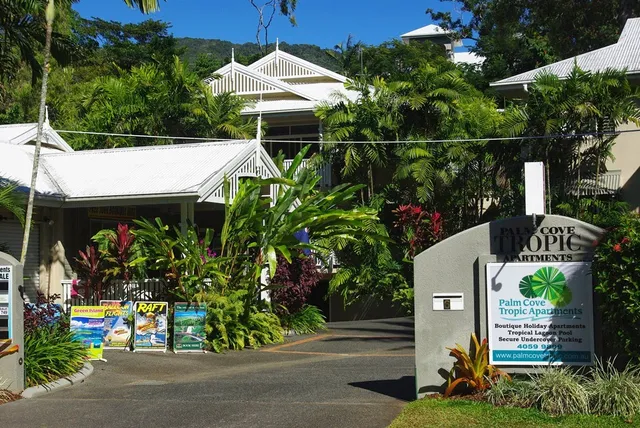 Palm Cove Tropic Apartments