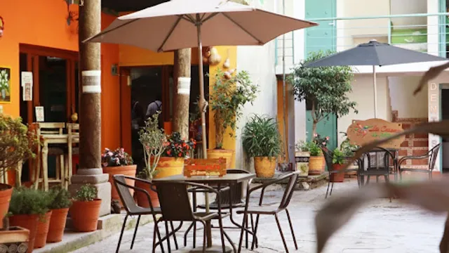 La Casona De Allende