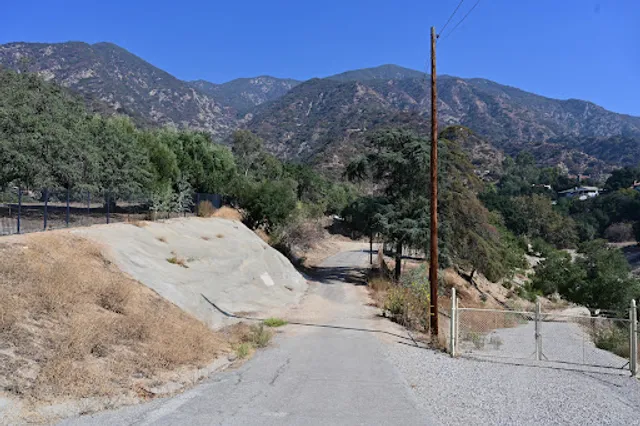 Bailey Canyon Trail
