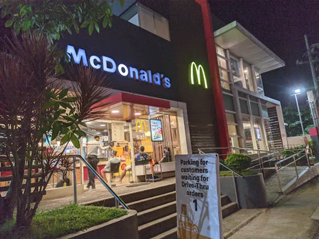 McDonald's Sto Tomas