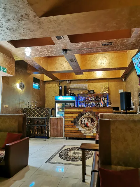 Phoenix Iranian Restaurant (رستوران فونیکس)