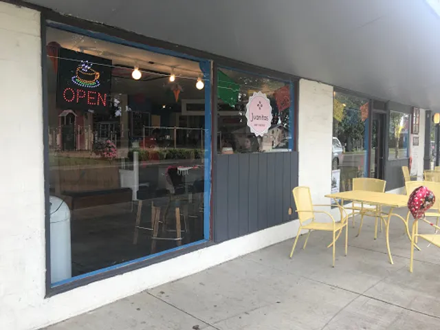 Juanita's Cafe y Neveria