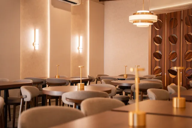 Emily's Restaurant and Lounge