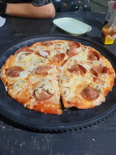 Malty's Pizza & Burger