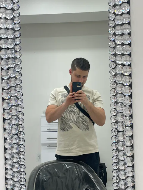 Men Haircut Salon - Midtown, NYC