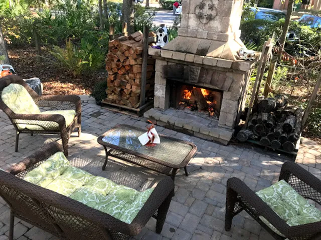 Sippin Cow Cafe & Grill