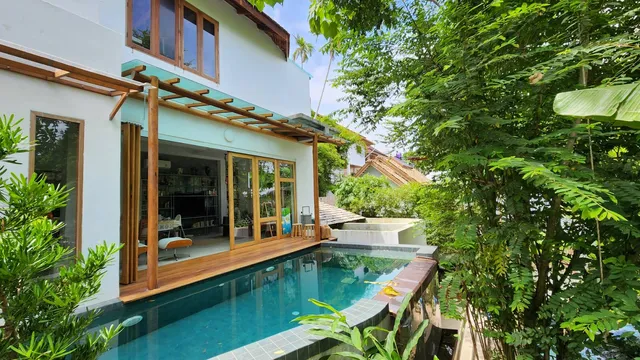 Hip House Villa Phuket