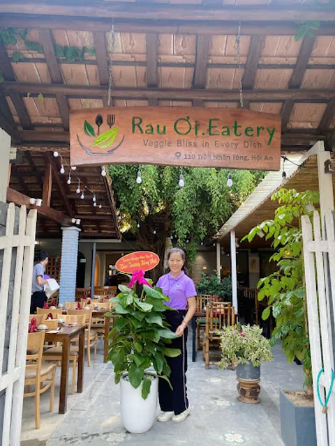Rau Ơi Eatery - Vegan Food and Cooking Classes