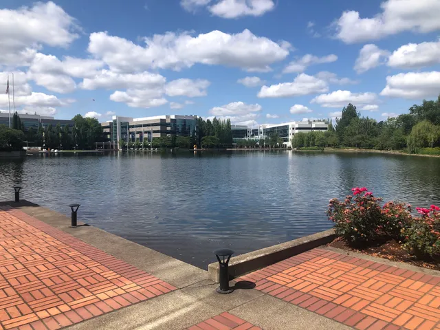 Nike - Dan Fouts Bldg