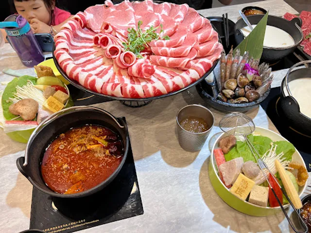 熟度精緻鍋物-新莊昌平店