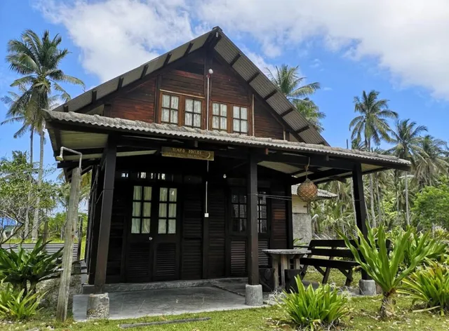 Mirage Island Resort