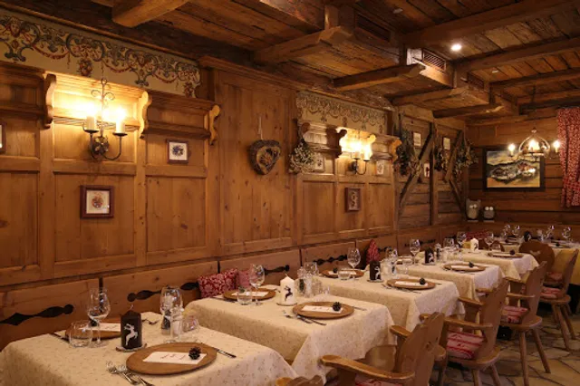 Miky's Grill & Pizza c/o Hotel Mesdi