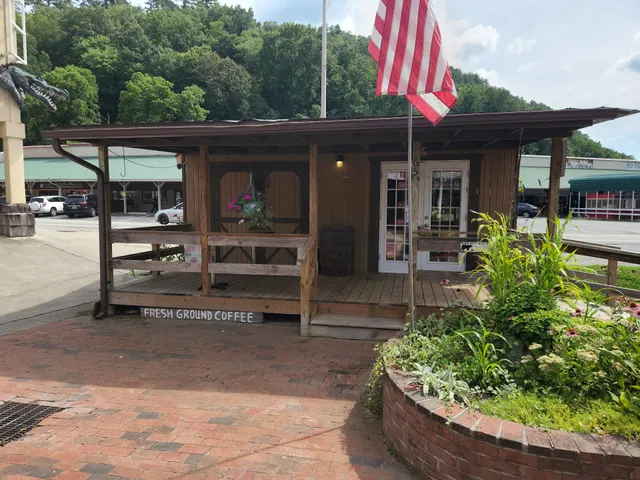 Rivers Edge Outfitters