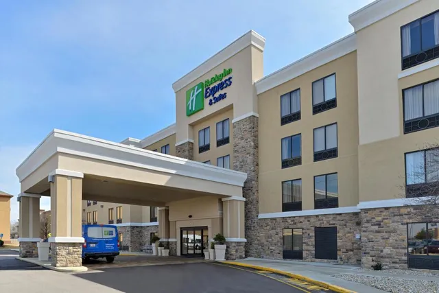 Holiday Inn Express & Suites Indianapolis W - Airport Area