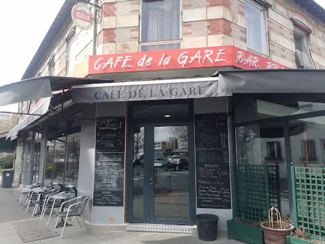 Le Café de la Gare
