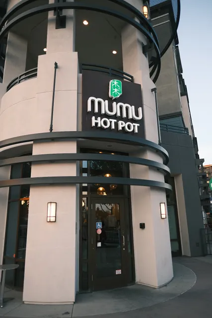 Mumu Hot Pot