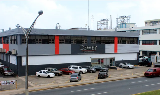 Dewey University, Centro Universitario Hato Rey