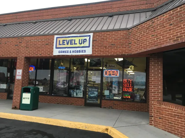 Level Up Games & Hobbies