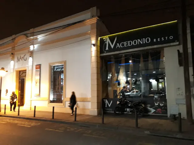 Macedonio Restó by Logros Café