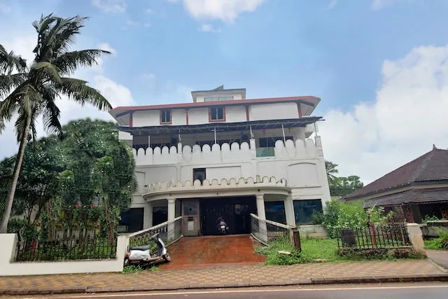 OYO 63886 Krishna Residency