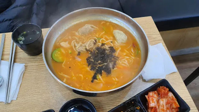 명인만두 가정점