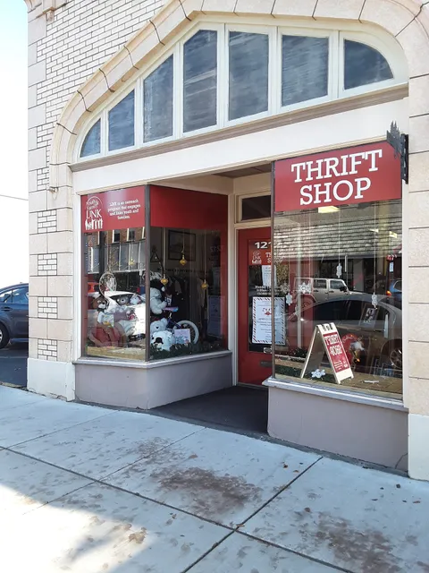 Toutle Ranch Thrift Shop