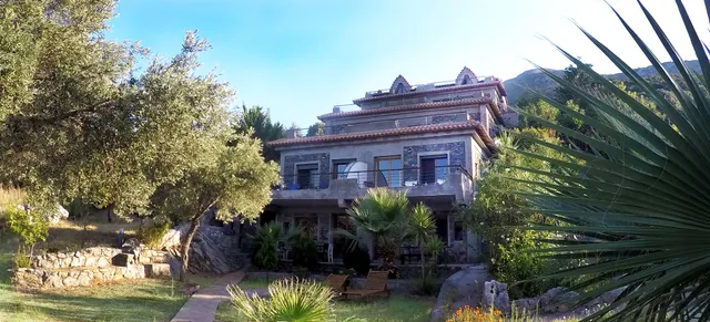 Frictories station of residency