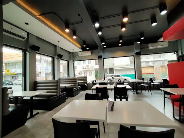 Slash Restaurant