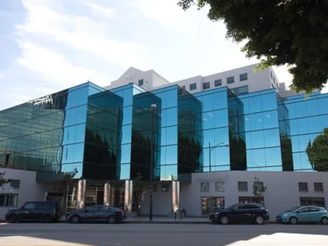 Regus - Burbank - Burbank Media District