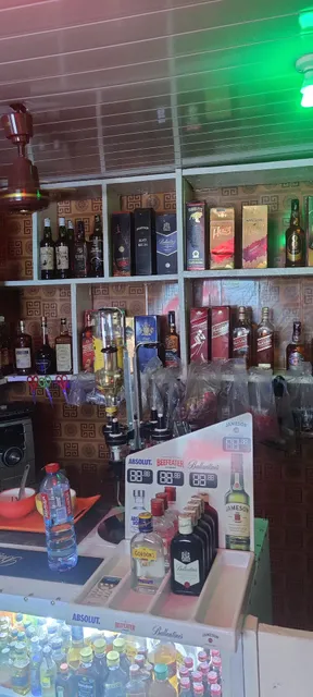 Mamma Gee TJ Mini Lounge