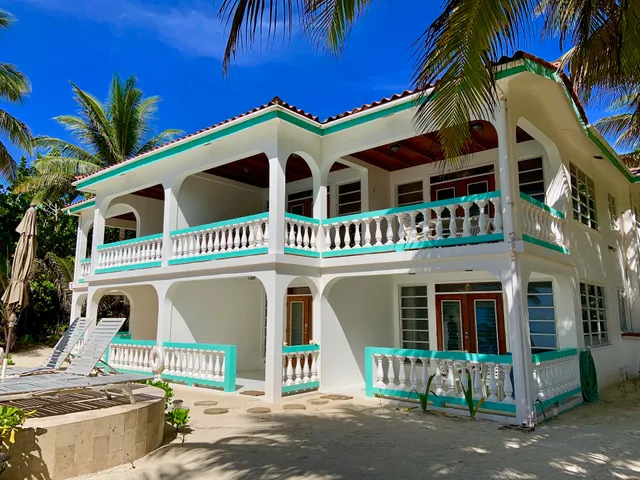 Coral Bay Villas