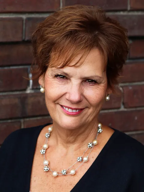 Cathy Hoppough, Real Estate Agent, KW Rivertown Hoppough